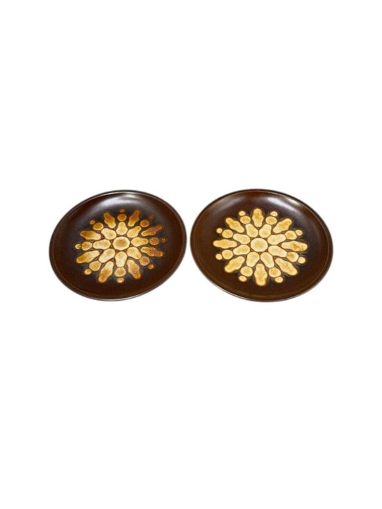 Wedgwood Other - Capricorn Medallion Wedgwood Lot 2 Dinner Plate 10 inch Brown Gold Vintage 1970s